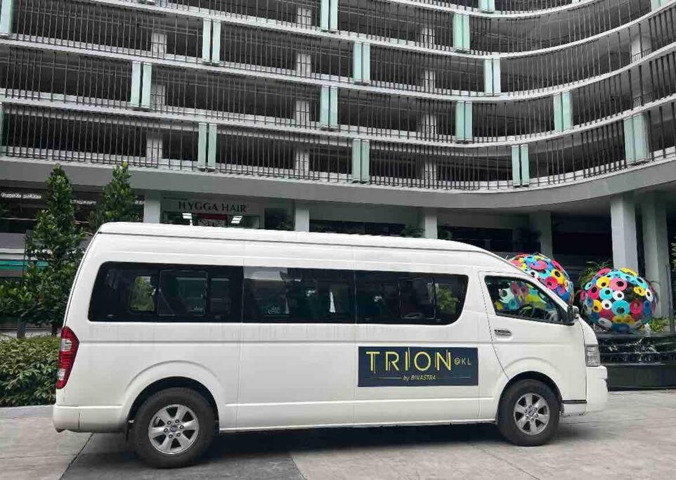 Trion @ Kl City Tropical Night Beauty Mrt Free Bus Kuala Lumpur Exterior photo